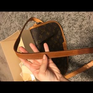 Louis Vuitton Bags - Louis Vuitton Menilmontant pm Louis Vuitton Bags - Louis Vuitton Menilmontant pm